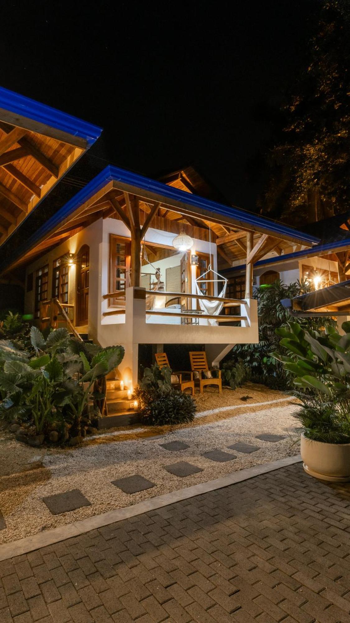 Blue Surf Sanctuary Hotel Playa Santa Teresa  Eksteriør billede