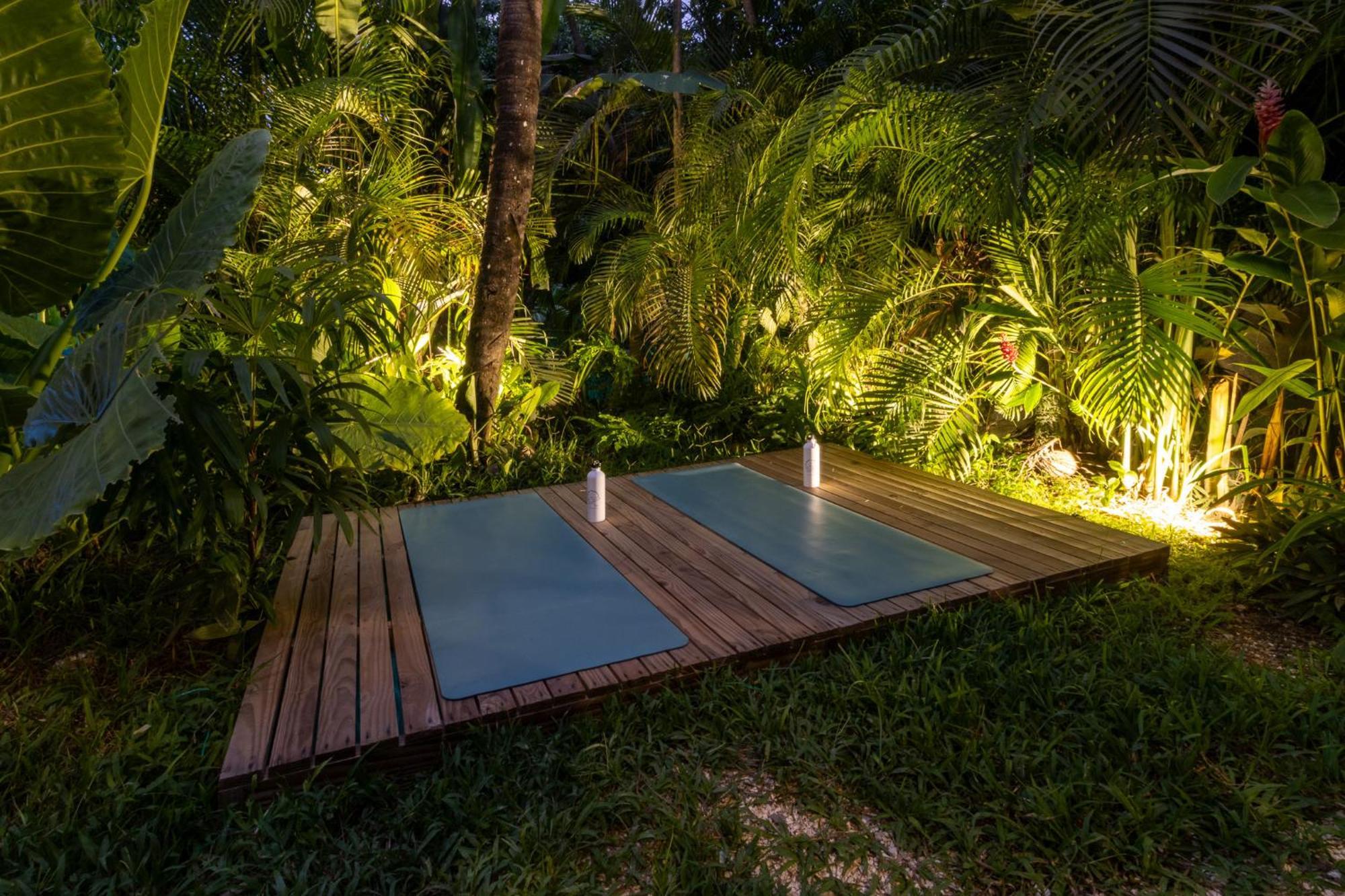 Blue Surf Sanctuary Hotel Playa Santa Teresa  Eksteriør billede
